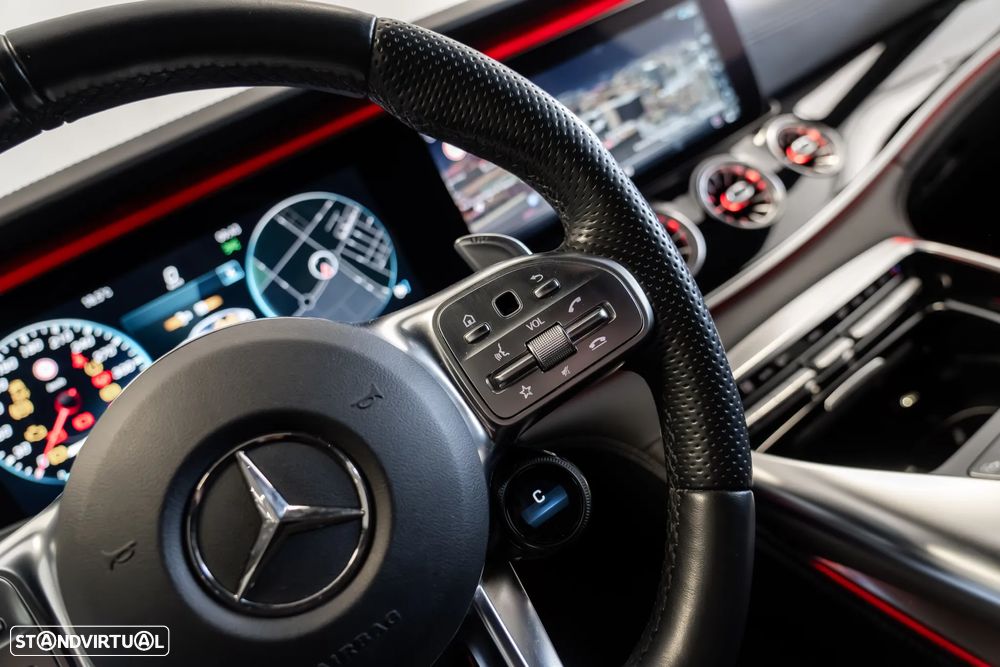 Mercedes-Benz AMG GT 63 4MATIC+ - 13