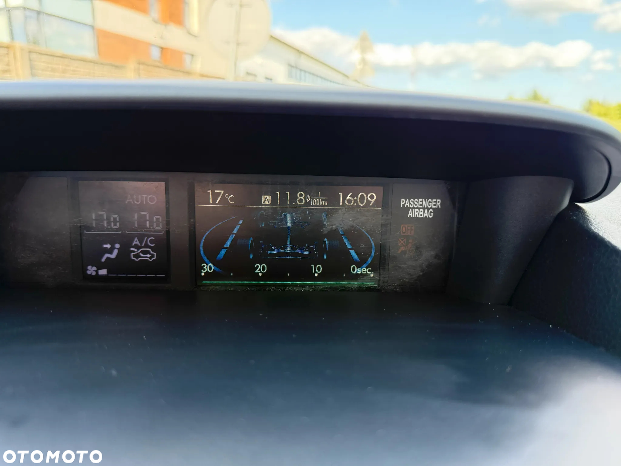 Subaru Forester 2.0i Comfort Lineartronic - 36