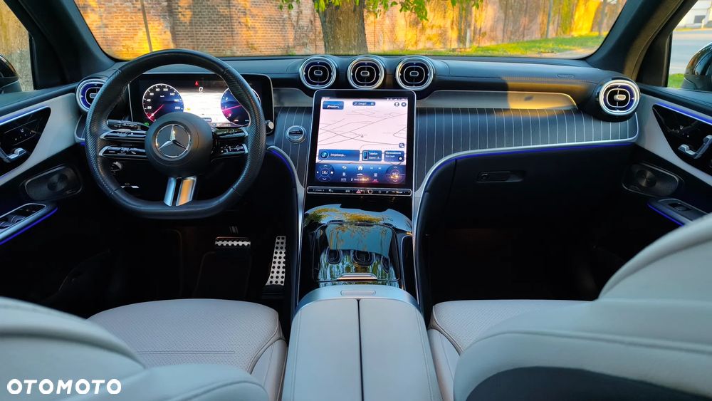 Mercedes-Benz GLC 300 4-Matic - 13