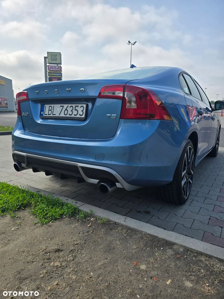 Volvo S60 T5 Drive-E R-Design Momentum - 20