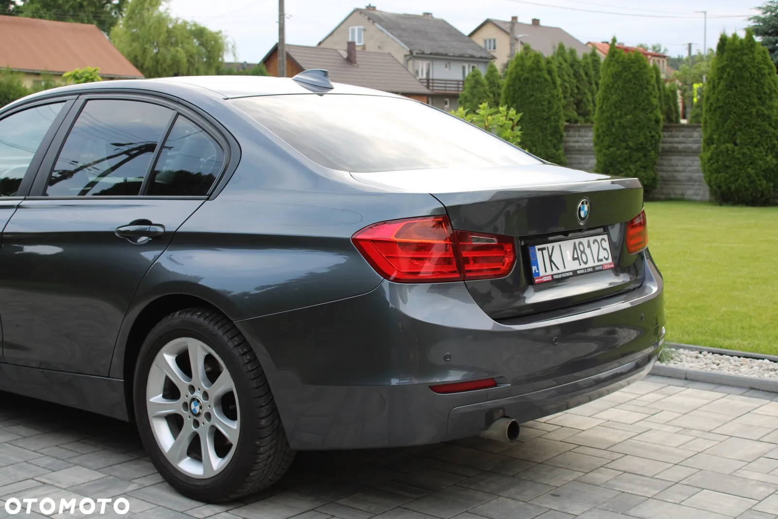 BMW Seria 3 - 10