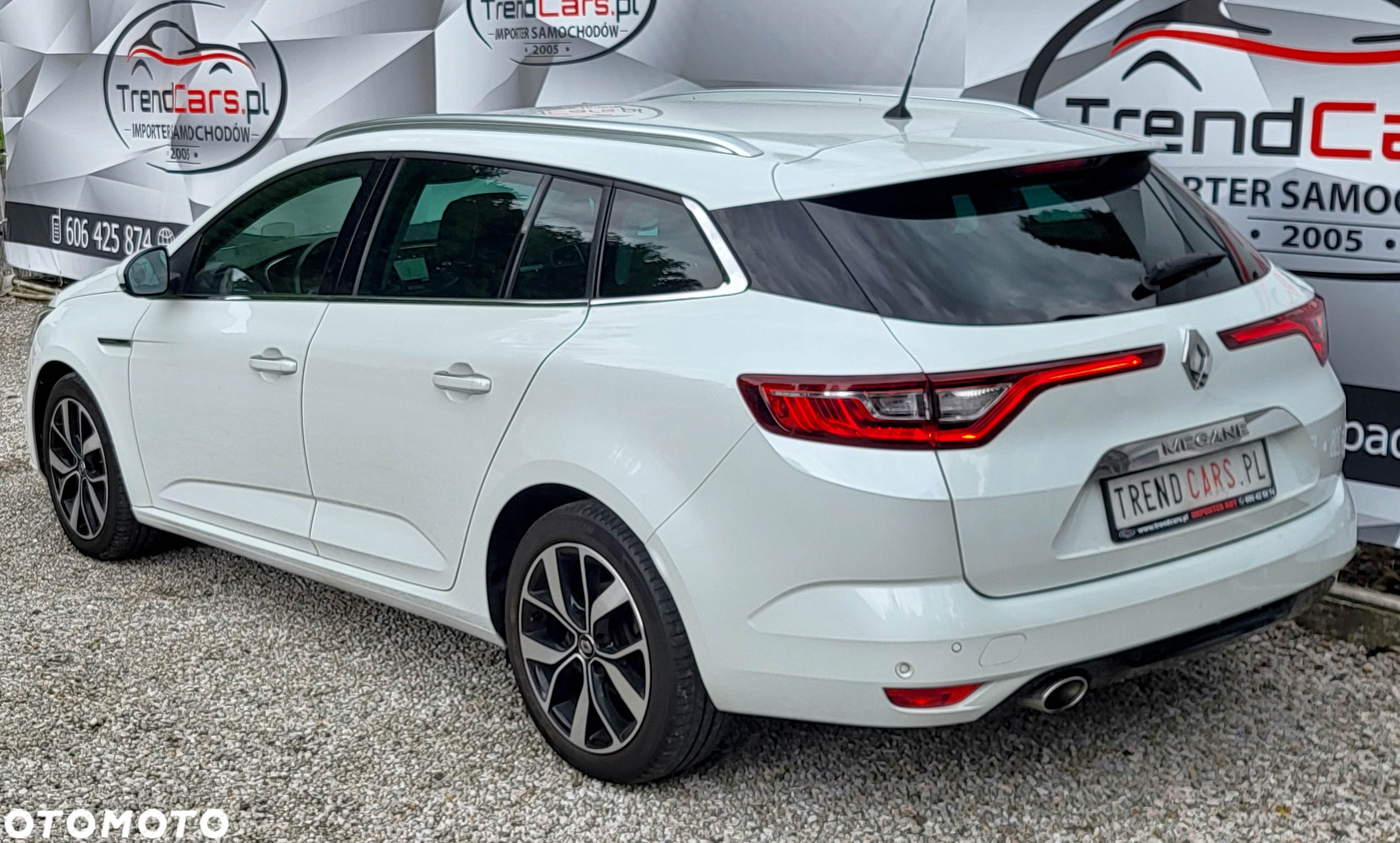 Renault Megane Grandtour BLUE dCi 150 EDC BOSE EDITION - 13