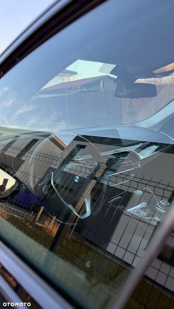 BMW Seria 5 518d - 16