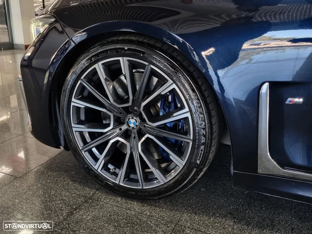 BMW 730 d Pack M - 11
