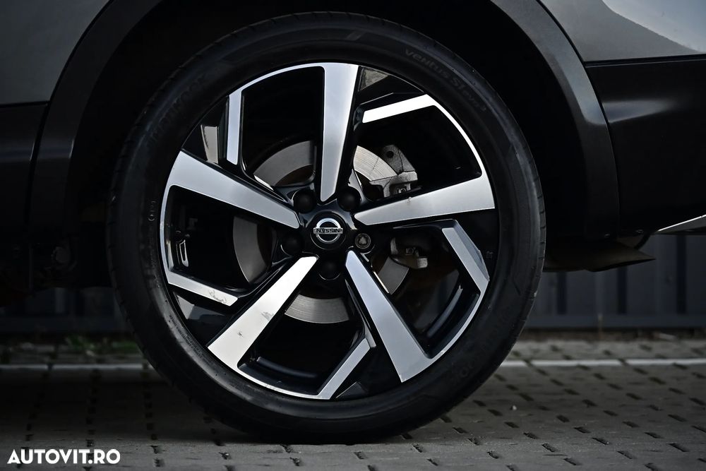 Nissan Qashqai 1.6 DCI TEKNA+ - 40