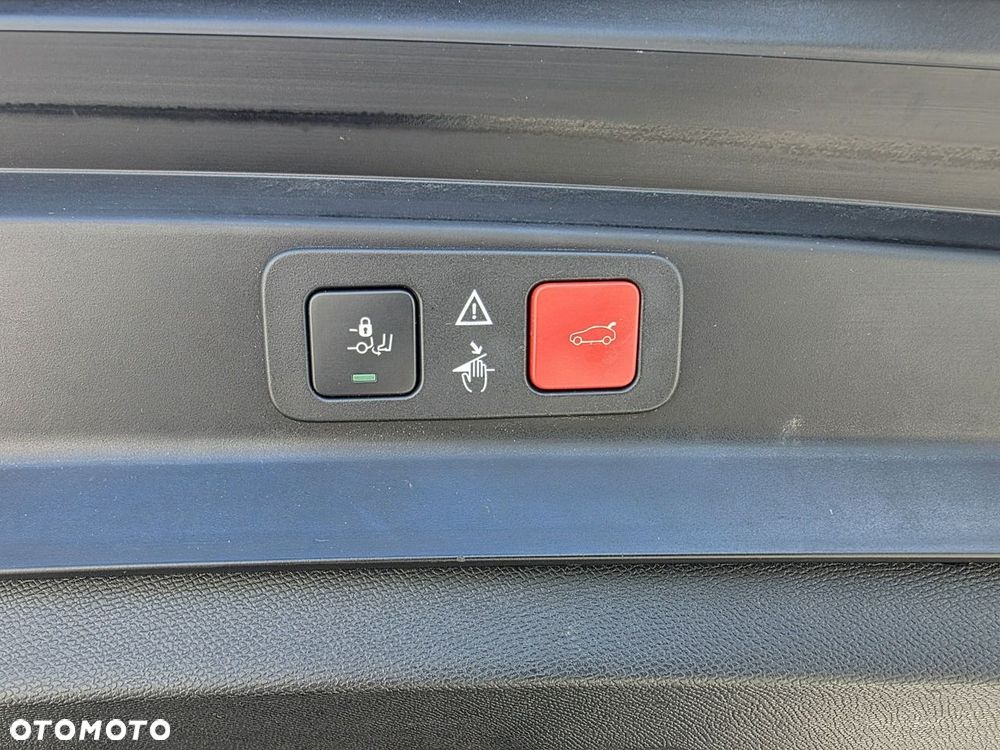 Peugeot 5008 2.0 BlueHDI GT S&S EAT8 - 14
