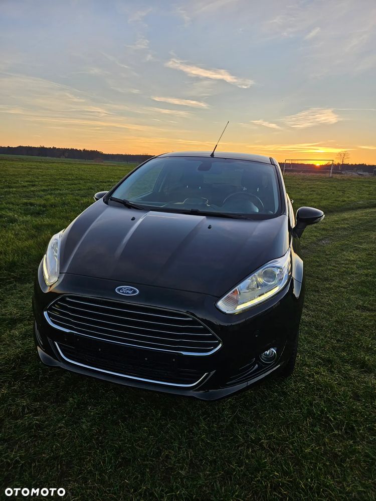 Ford Fiesta 1.0 EcoBoost S&S TITANIUM X - 14