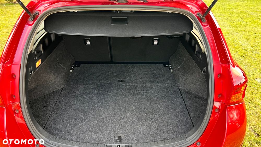 Toyota Auris - 14