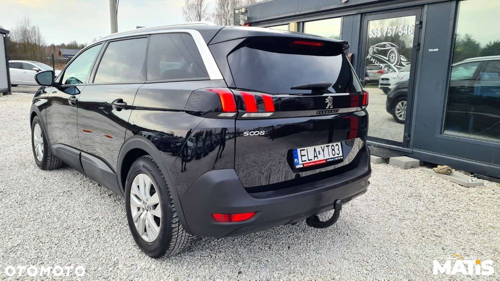 Peugeot 5008 - 17