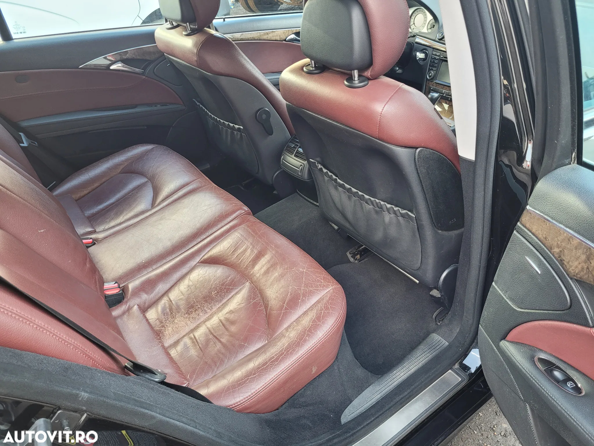 Mercedes-Benz E 220 T CDI Automatik Avantgarde - 12