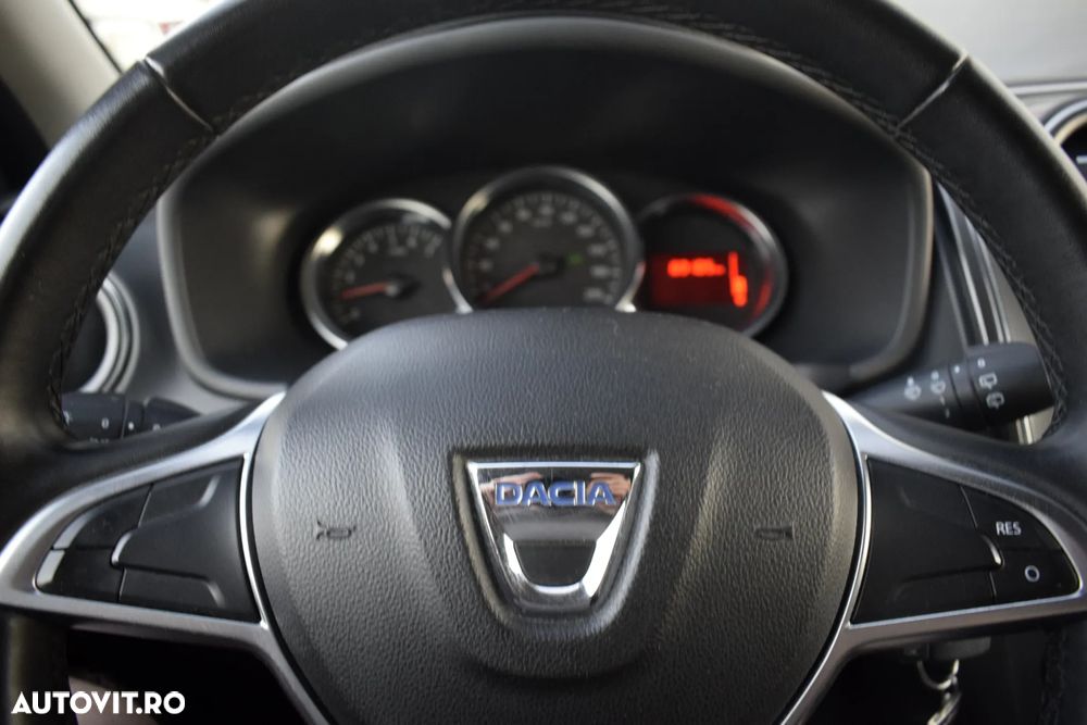 Dacia Sandero Stepway 0.9 TCe - 22