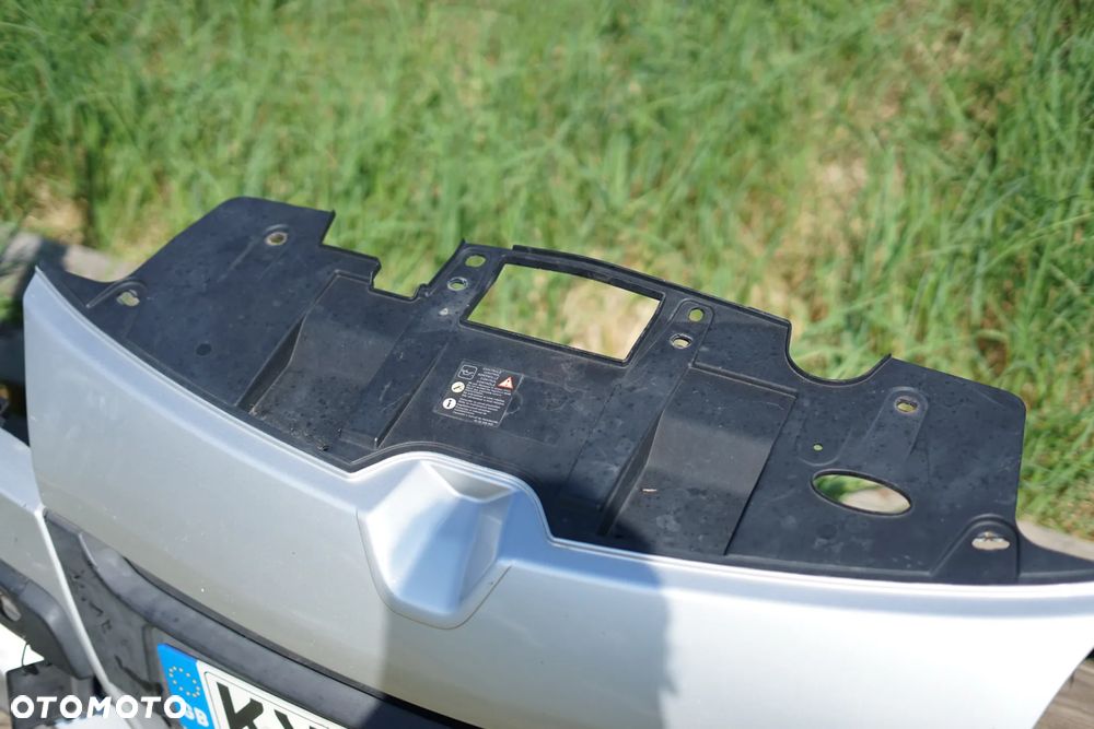 Zderzak przód przedni Renault Megane III Coupe Lift 3d TED69 - 7