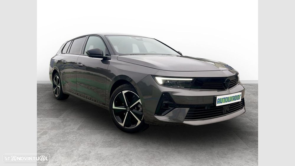 Opel Astra Sports Tourer - 3