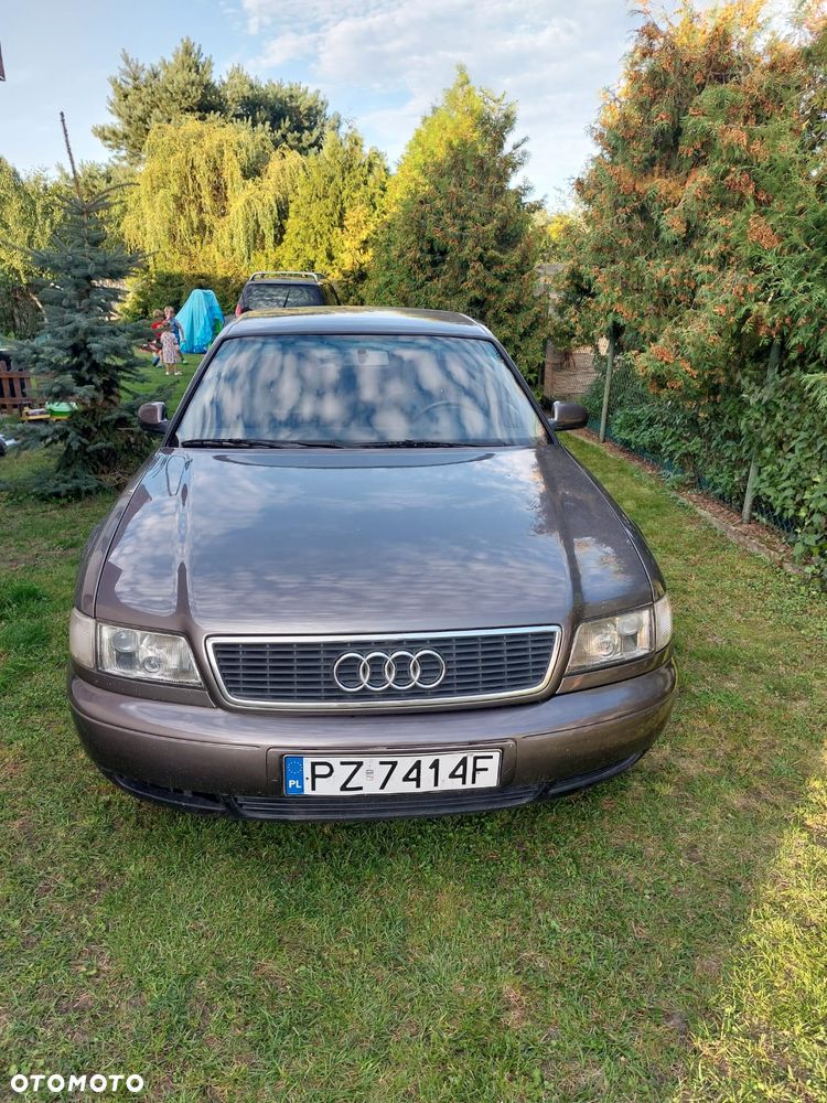 Audi A8 - 3