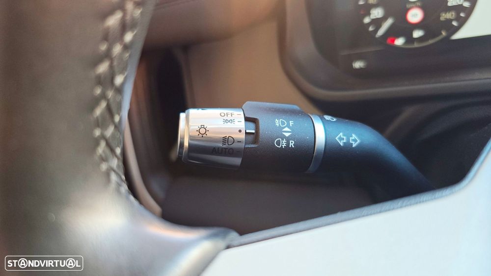 Land Rover Defender 2.0 D 110 AWD S - 16