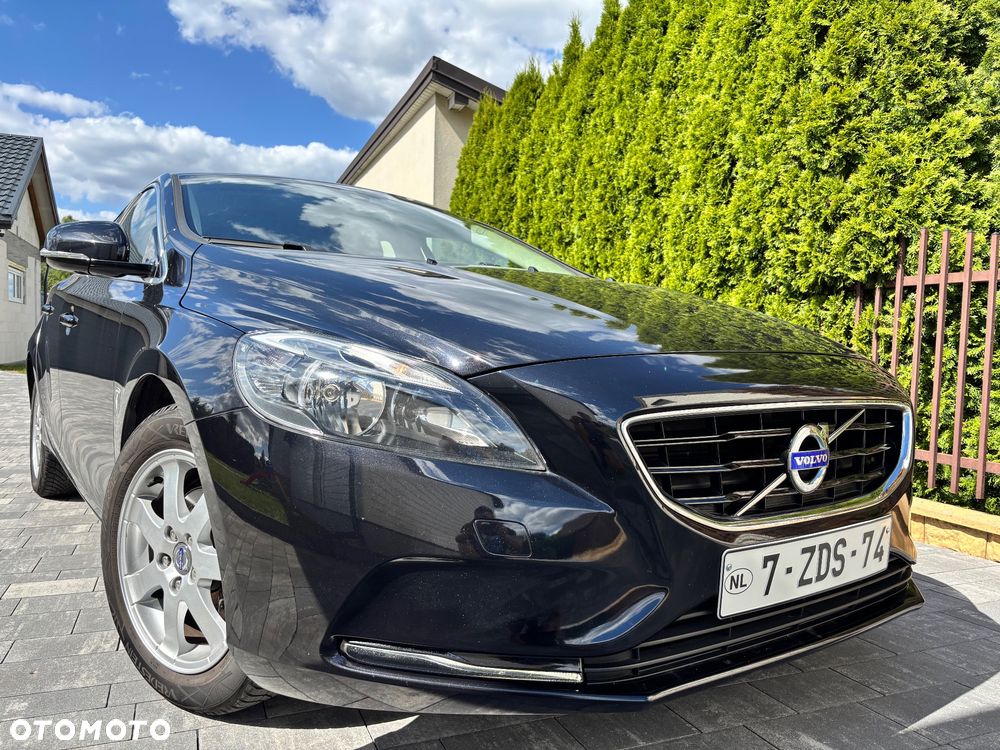 Volvo V40 D2 - 1