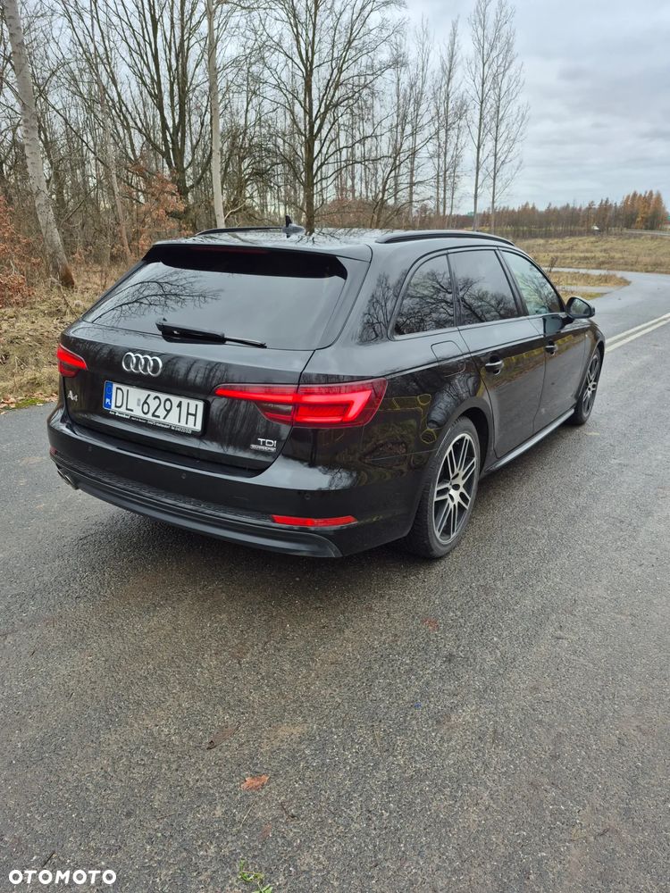 Audi A4 Avant 2.0 TDI S tronic quattro - 4