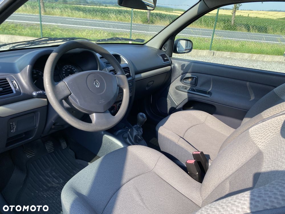 Renault Clio - 5