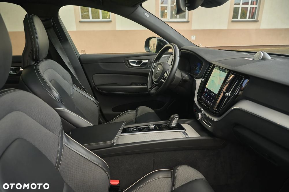 Volvo XC 60 B5 B Geartronic RDesign - 30
