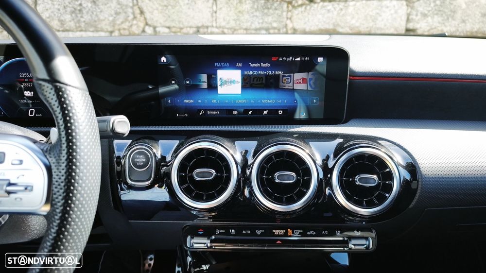 Mercedes-Benz A 250 - 40