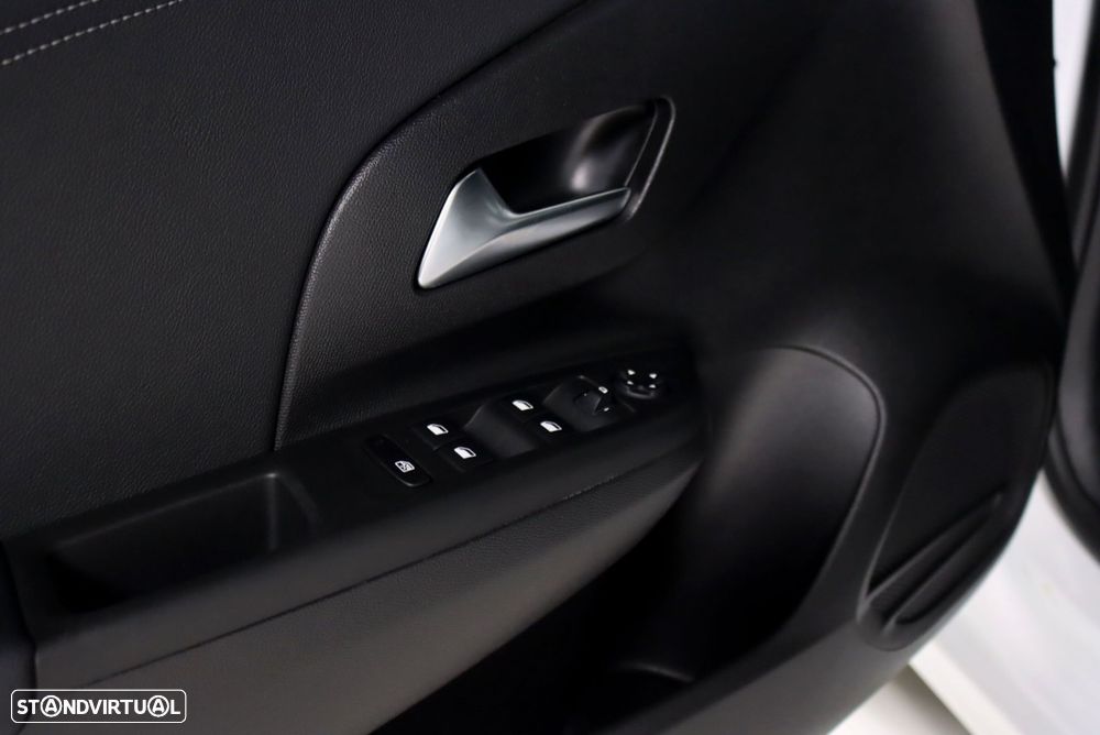 Opel Corsa-e Elegance - 8