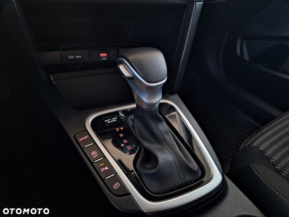 Kia Ceed 1.5 T-GDI M DCT - 26