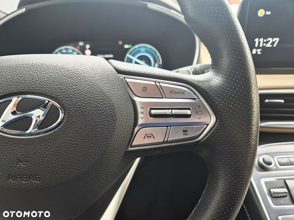 Hyundai Santa Fe 1.6 T-GDI HEV Platinum - 32