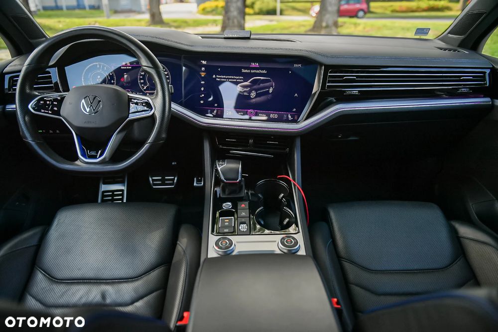 Volkswagen Touareg - 15