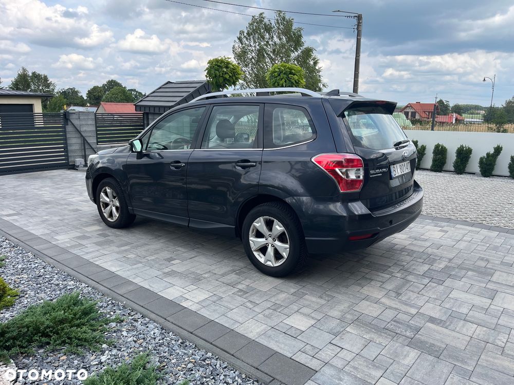 Subaru Forester 2.0 D Exclusive Lineartronic - 11