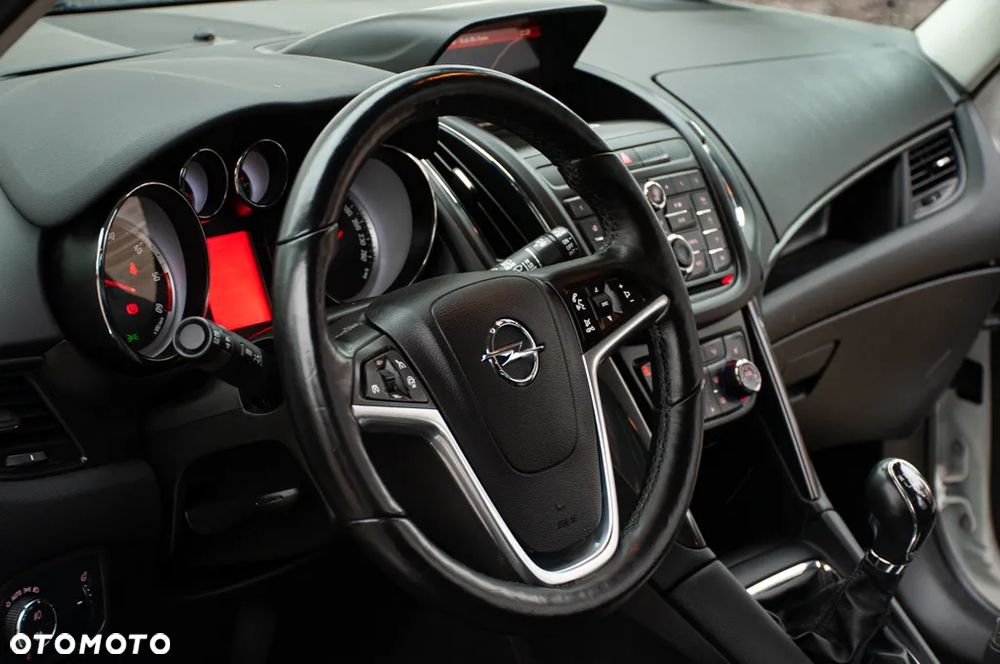 Opel Zafira Tourer 2.0 CDTI ecoFLEX Start/Stop Innovation - 36