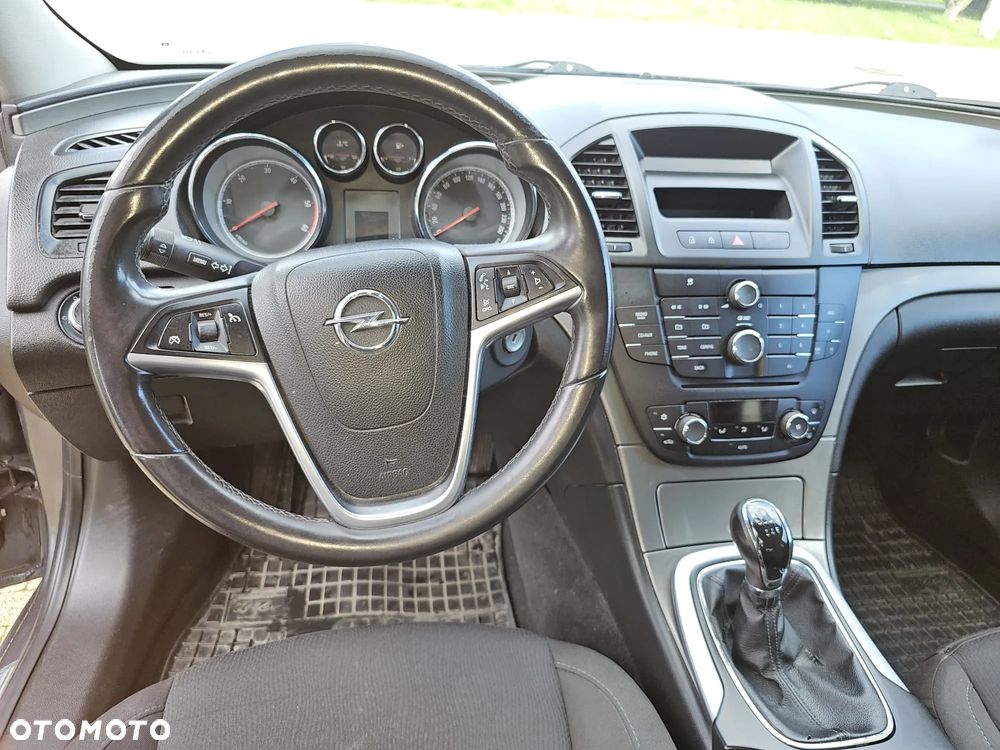 Opel Insignia 2.0 CDTI Design Edition - 8
