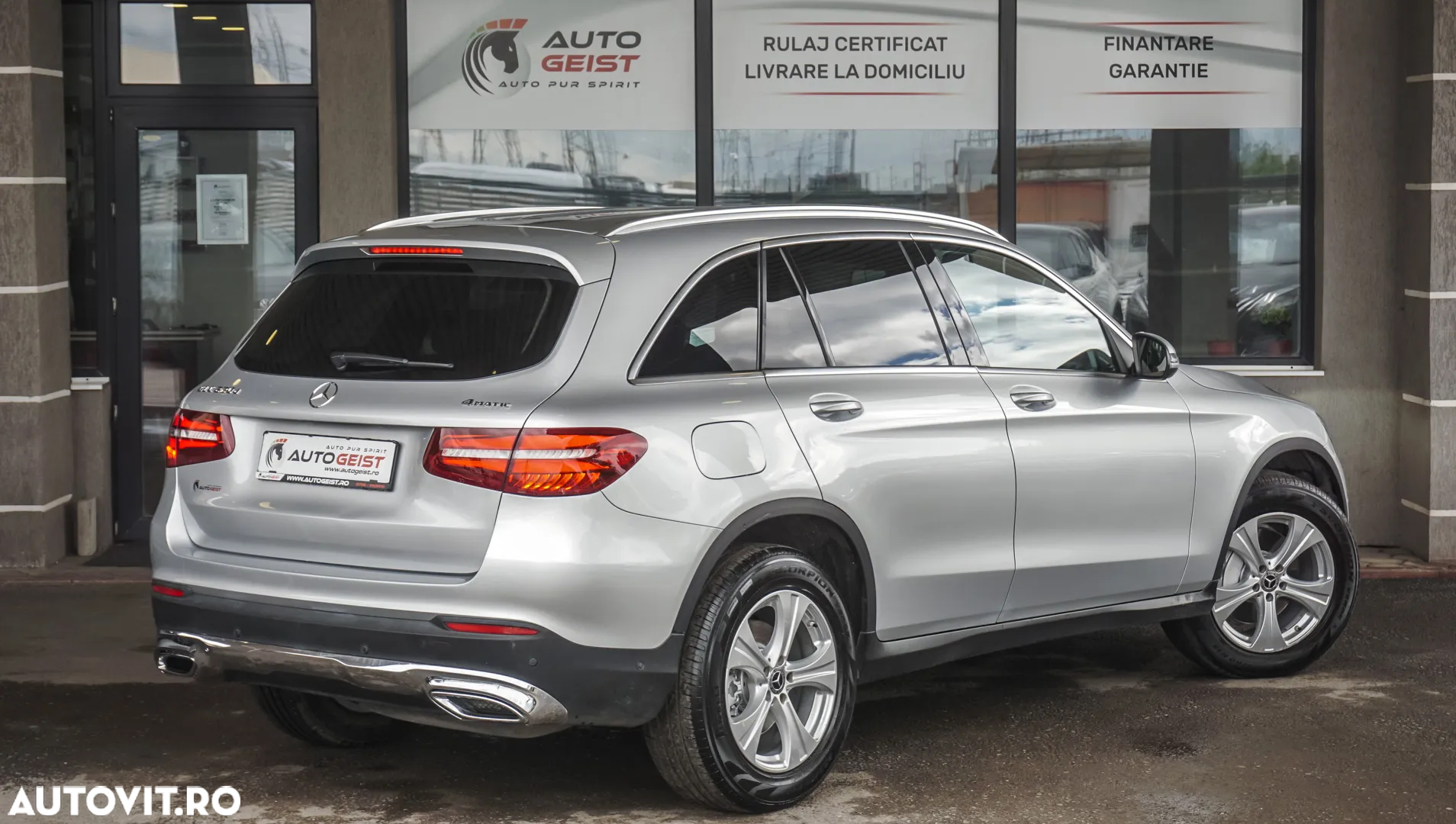 Mercedes-Benz GLC 220 d 4Matic 9G-TRONIC - 6