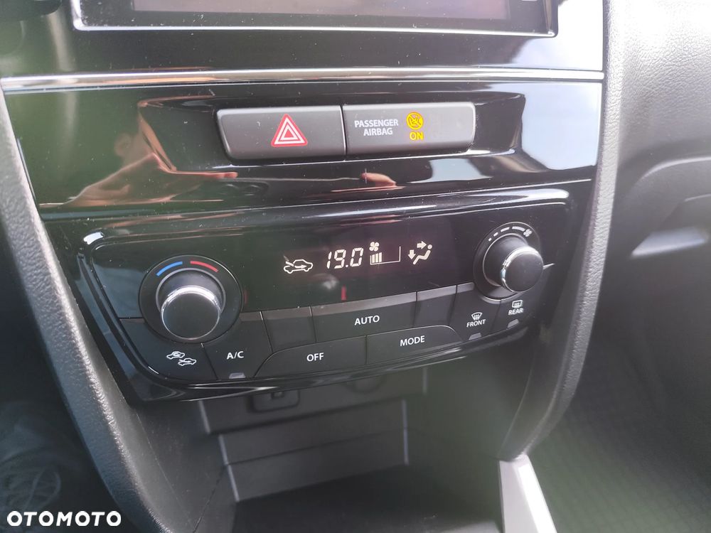 Suzuki Vitara 1.6 Premium 2WD - 14