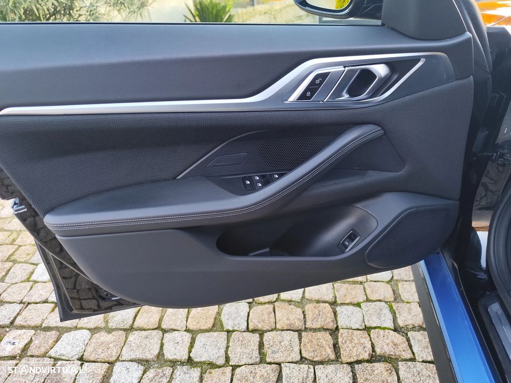 BMW i4 eDrive40 - 29