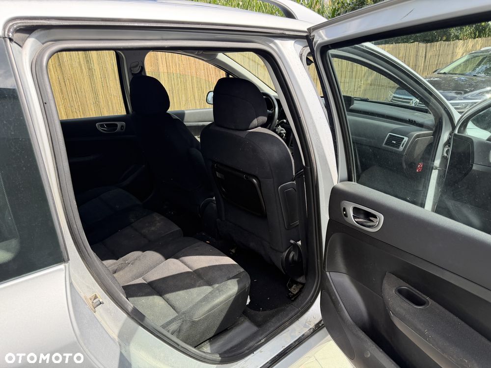 Peugeot 307 - 7