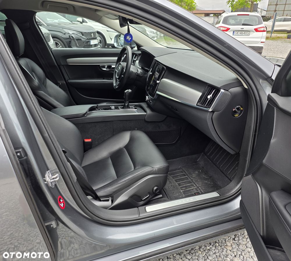 Volvo V90 D4 Inscription - 18