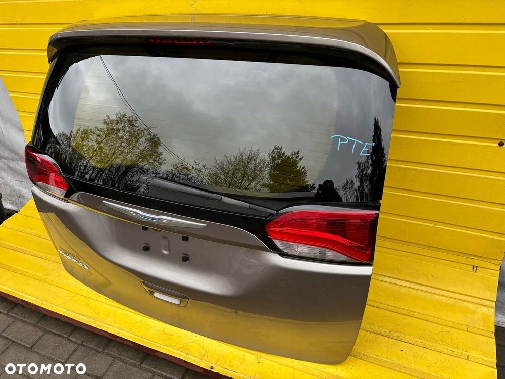 CHRYSLER PACIFICA II KLAPA BAGAŻNIKA TYŁ PTE KAMERA 17R. - 3