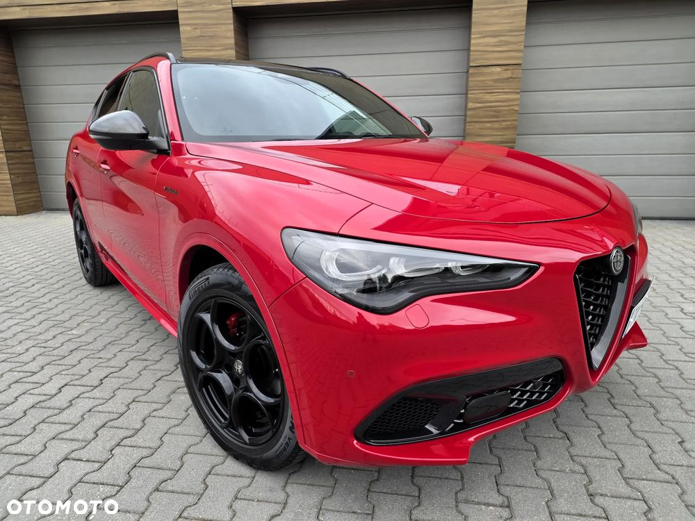 Alfa Romeo Stelvio 2.0 Turbo 16V AT8-Q4 First Edition - 1
