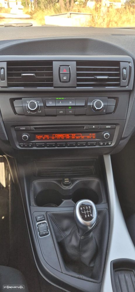 BMW 116 d EDynamics Line Urban - 9