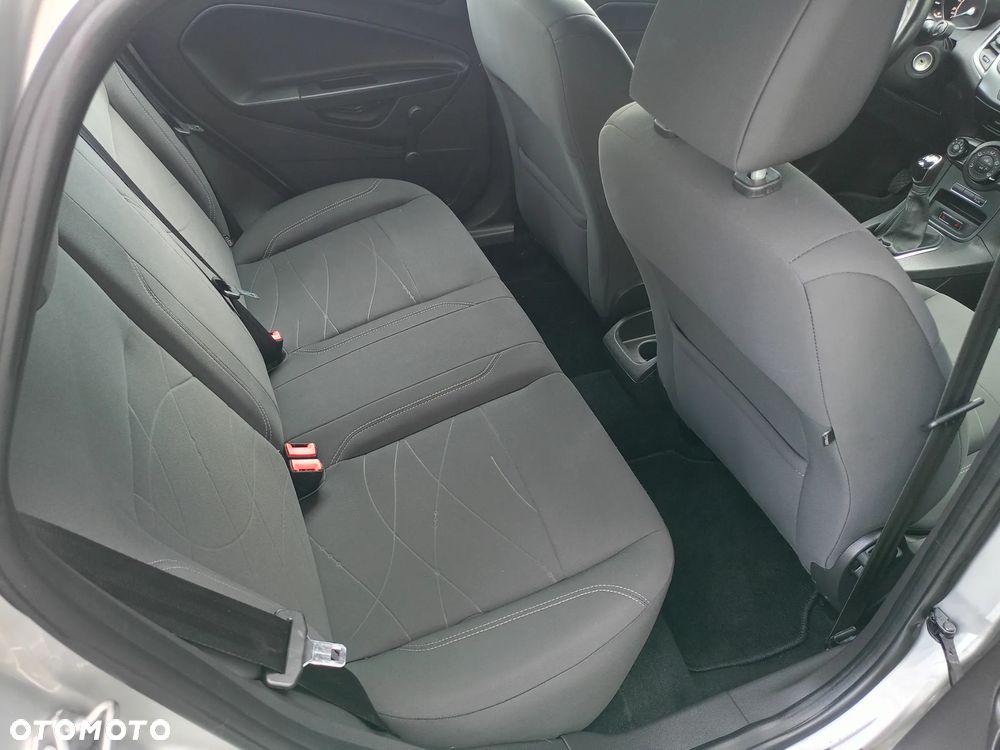 Ford Fiesta 1.25 Ambiente - 27