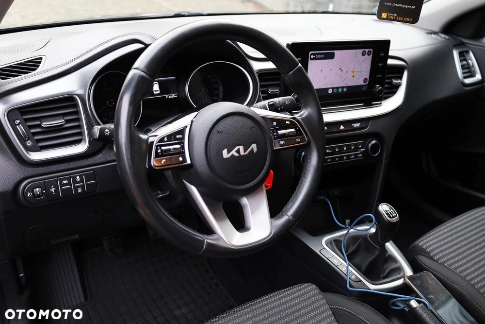 Kia Ceed 1.5 T-GDI M - 10