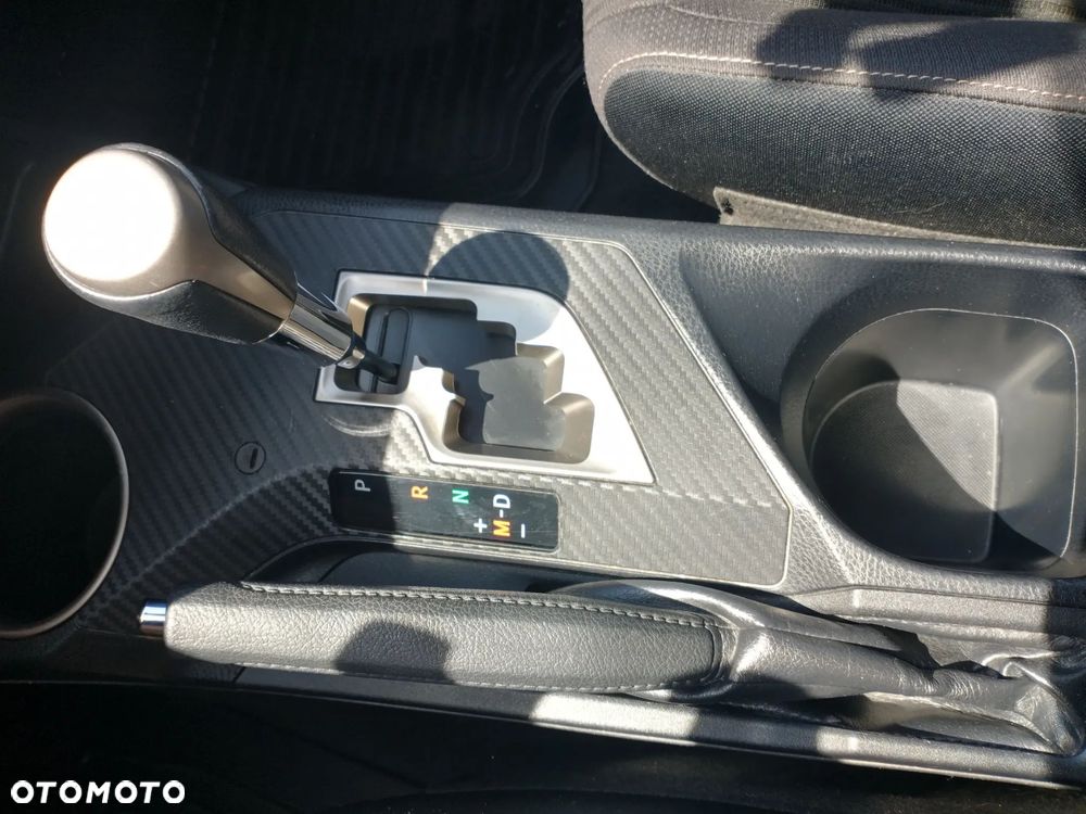 Toyota RAV4 - 11