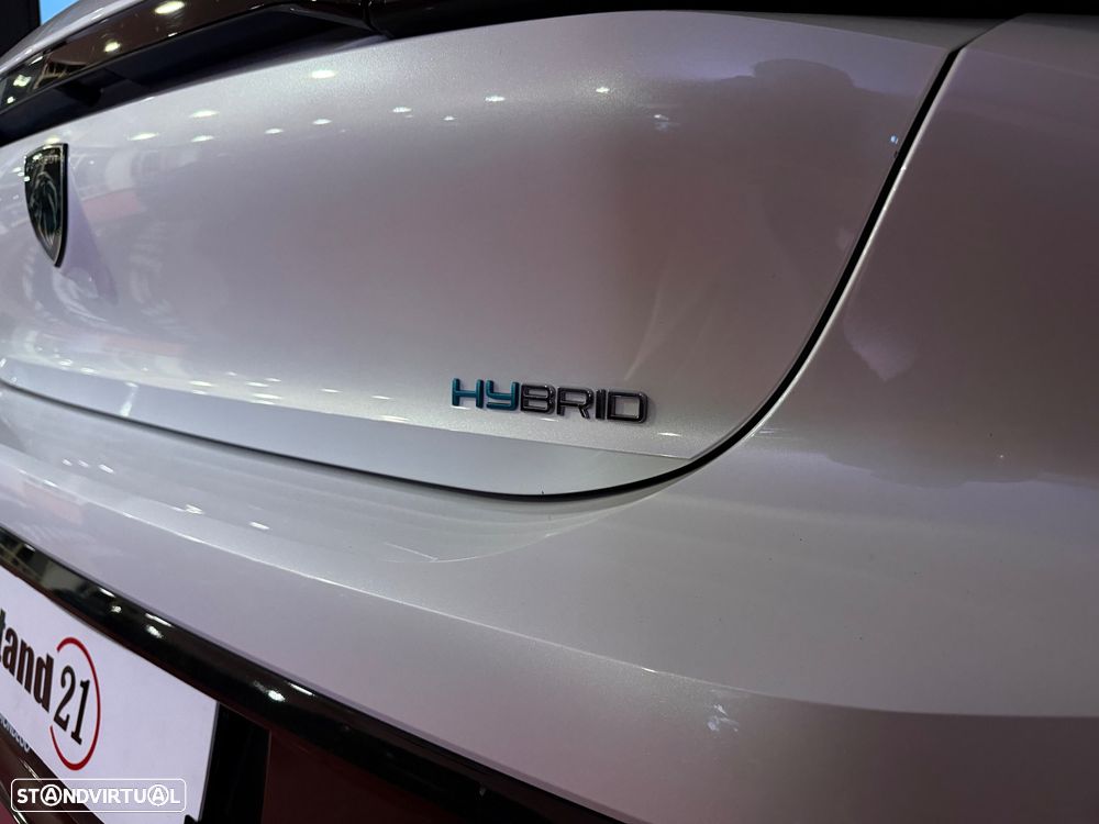 Peugeot 308 1.6 Hybrid Allure Pack e-EAT8 - 19