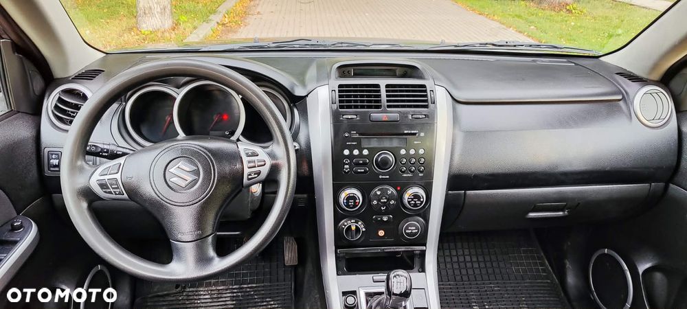 Suzuki Grand Vitara 1.9 DDiS - 20