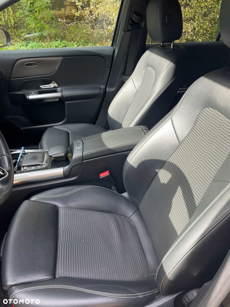 Mercedes-Benz GLA 200 Business Edition - 5