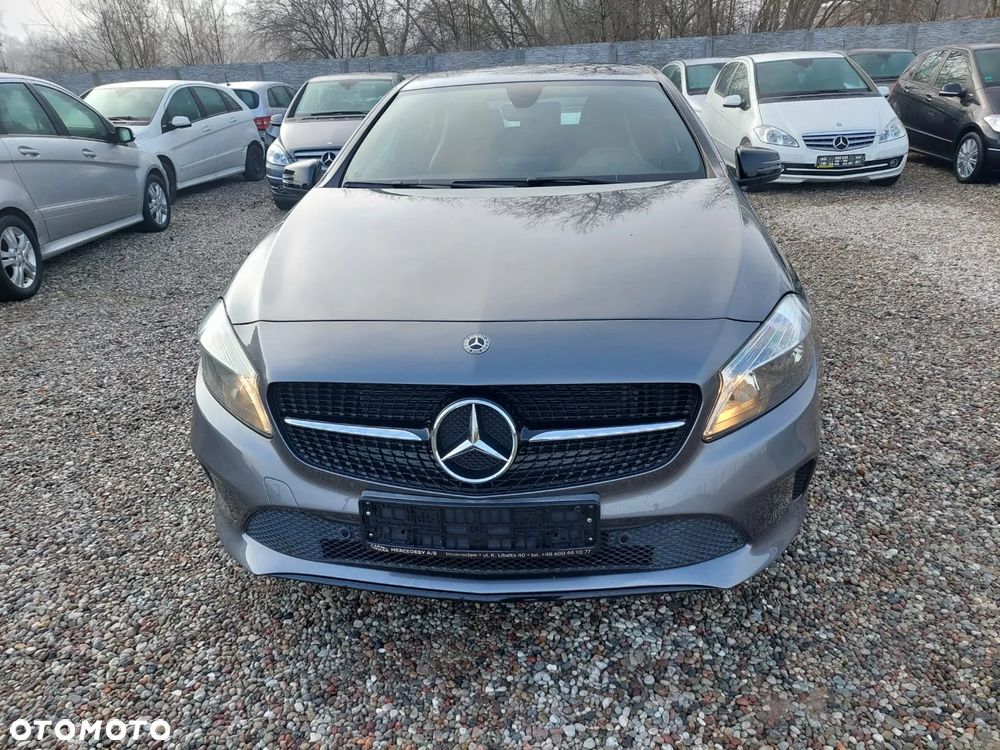 Mercedes-Benz Klasa A 180 7G-DCT Peak Edition - 2