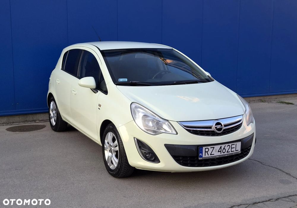 Opel Corsa 1.4 16V Satellite - 2
