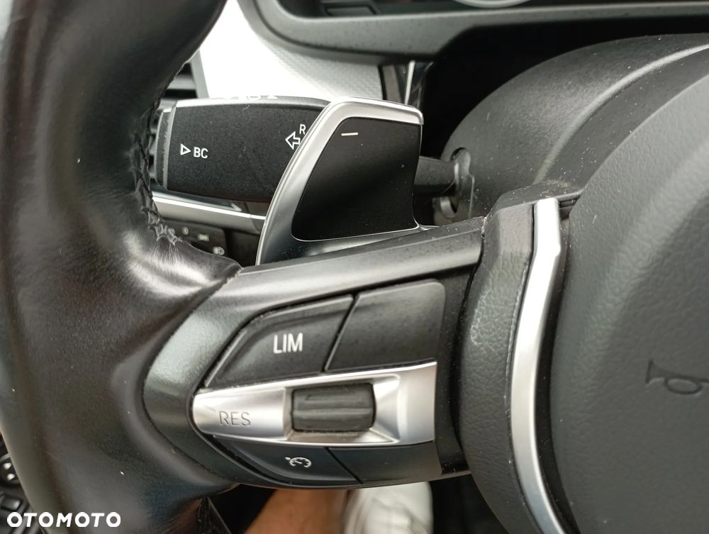 BMW X5 xDrive25d - 17