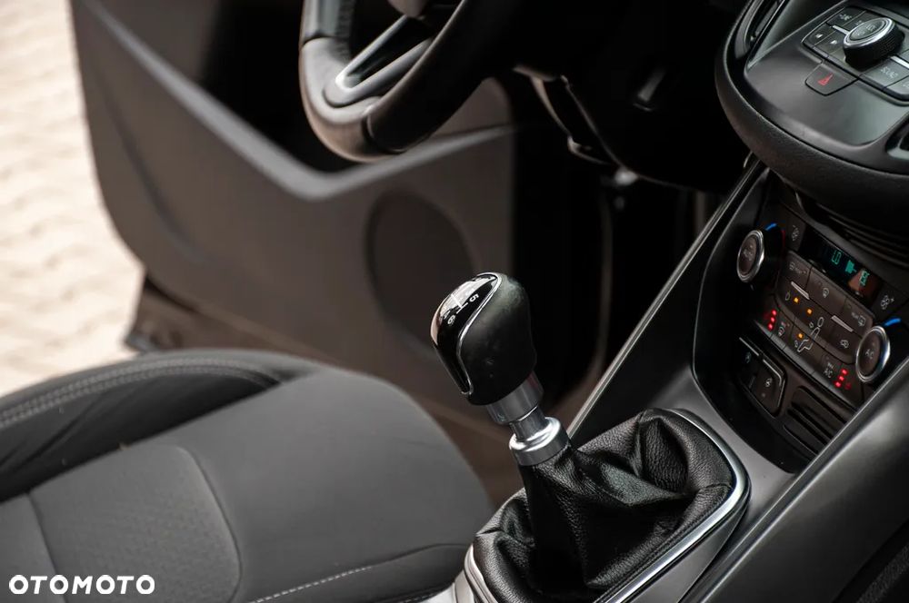 Ford Kuga 1.5 EcoBoost 2x4 Cool & Connect - 24