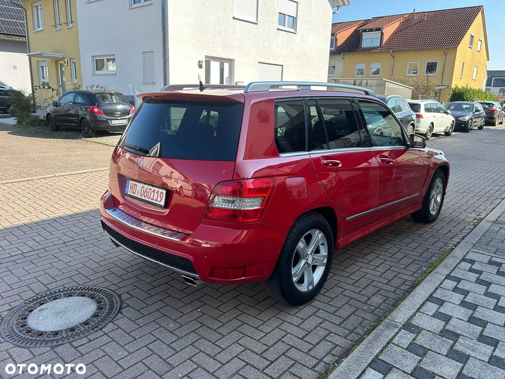 Mercedes-Benz GLK 220 CDI DPF 4Matic BlueEFFICIENCY 7G-TRONIC Edition 1 - 3